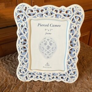 Partylite Pierced Cameo picture frame-NIB.Fits a 5x7 picture.BEAUTIFUL/ Rare
